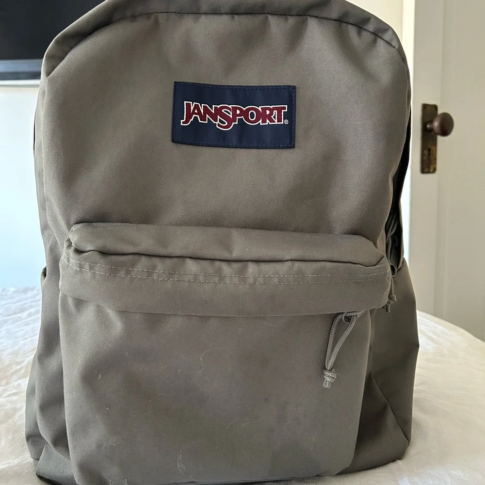 JanSport Backpack - Picture 1 of 1